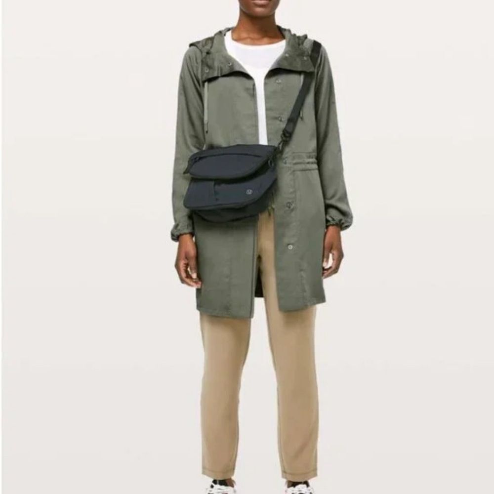Lululemon City Stroll Jacket Grey Sage 4